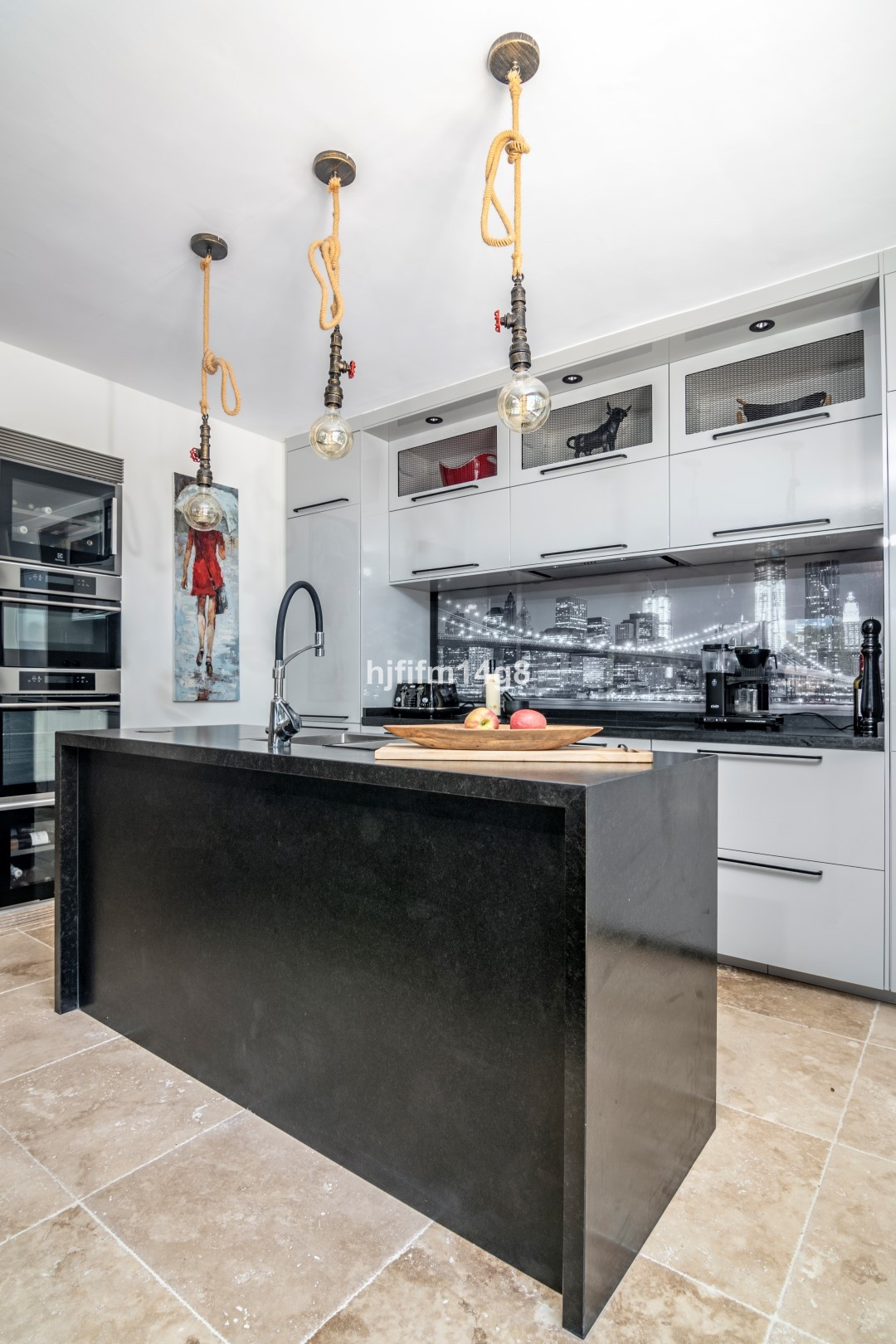 Property main view 40