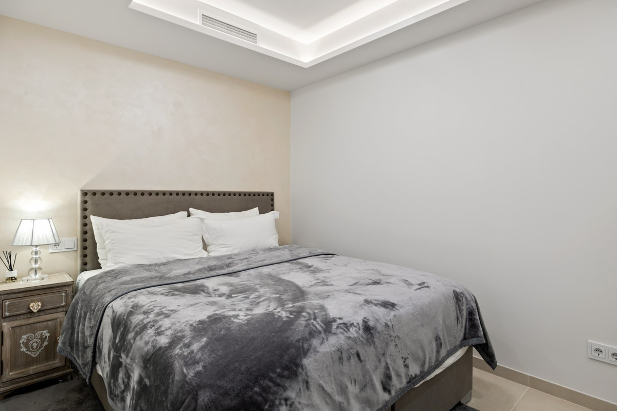 Appartement te koop in Nueva Andalucía | 7 slaapkamers H4710154