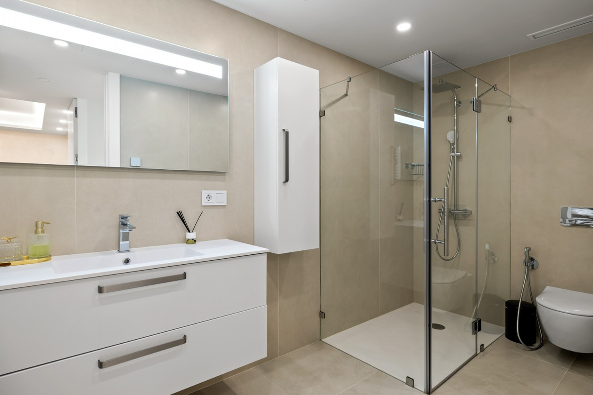 Appartement te koop in Nueva Andalucía | 7 slaapkamers H4710154
