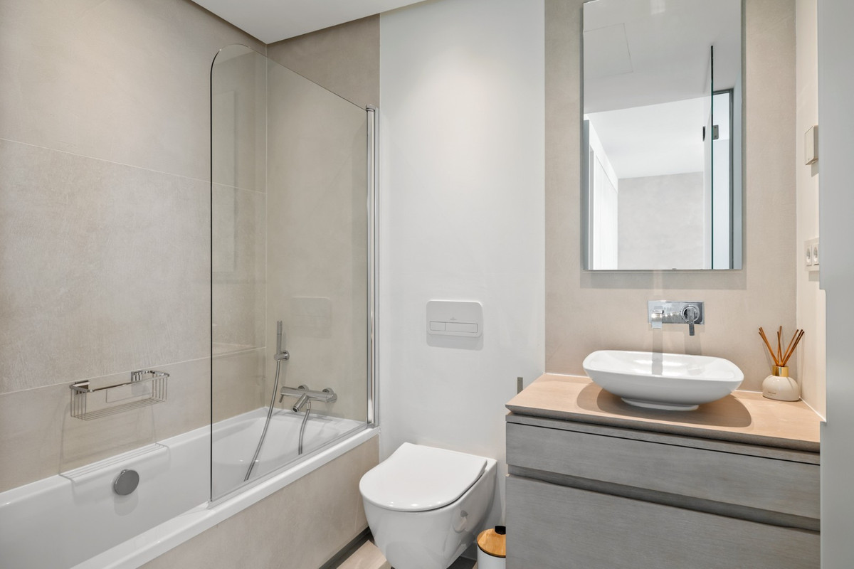 Appartement te koop in Nueva Andalucía | 7 slaapkamers H4710154