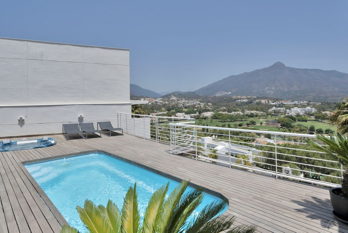 Appartement te koop in Nueva Andalucía | 3 slaapkamers H4749808