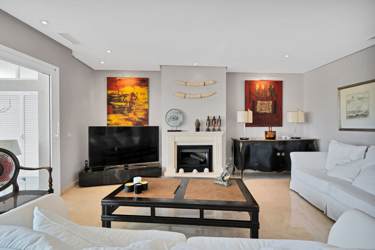 Appartement te koop in Nueva Andalucía | 3 slaapkamers H4749808