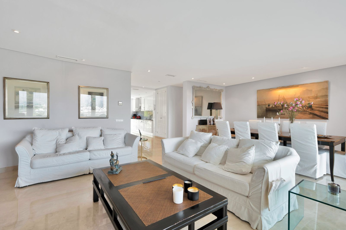 Appartement te koop in Nueva Andalucía | 3 slaapkamers H4749808