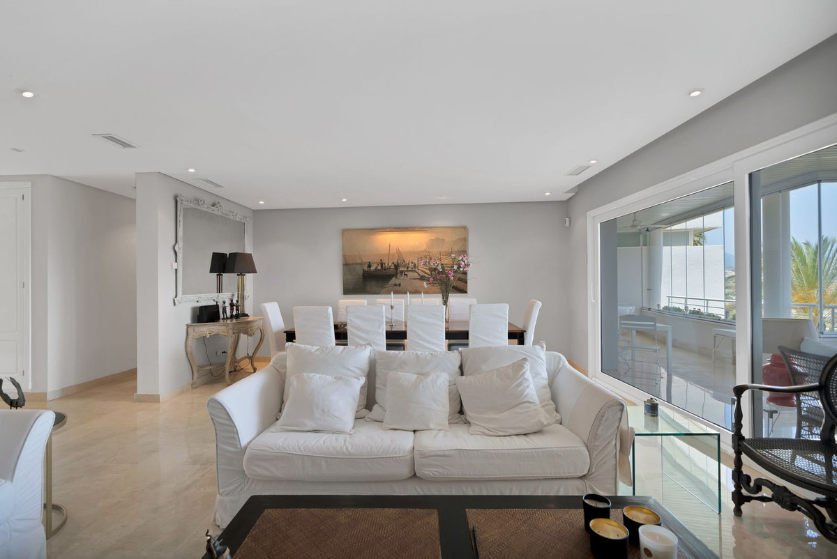 Appartement te koop in Nueva Andalucía | 3 slaapkamers H4749808