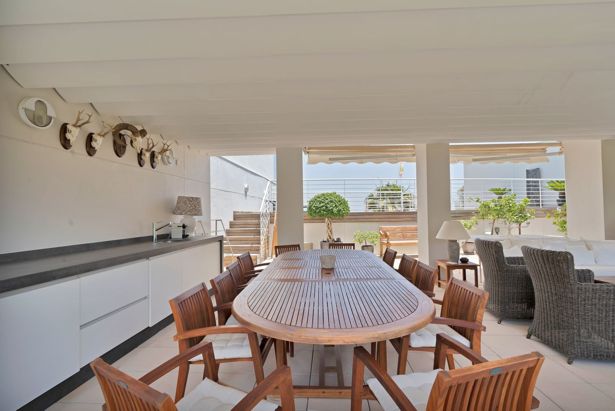 Appartement te koop in Nueva Andalucía | 3 slaapkamers H4749808