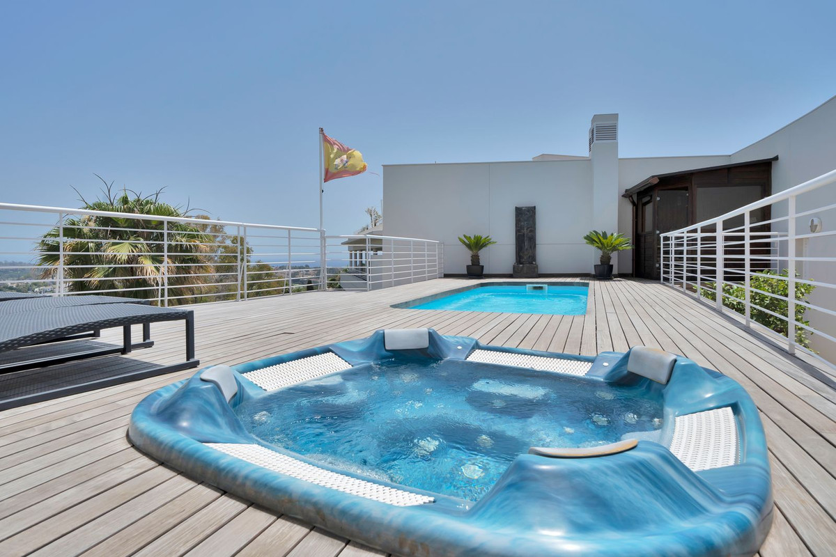 Appartement te koop in Nueva Andalucía | 3 slaapkamers H4749808