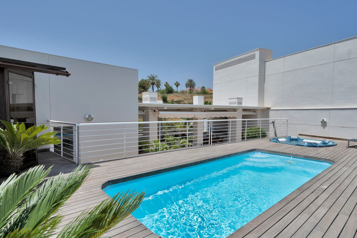 Appartement te koop in Nueva Andalucía | 3 slaapkamers H4749808