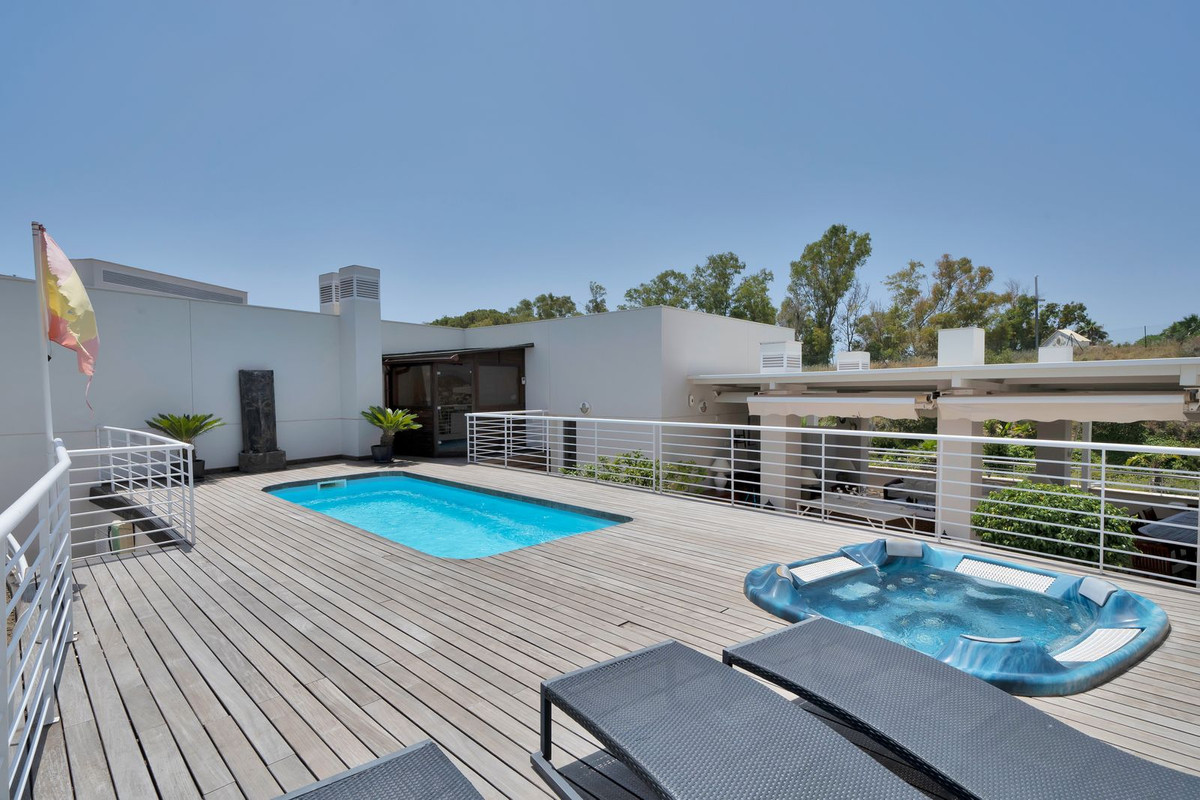 Appartement te koop in Nueva Andalucía | 3 slaapkamers H4749808