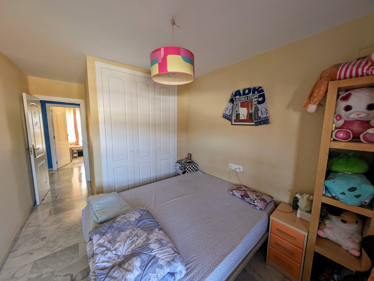 Tussenverdieping Appartement in Nueva Andalucía-17