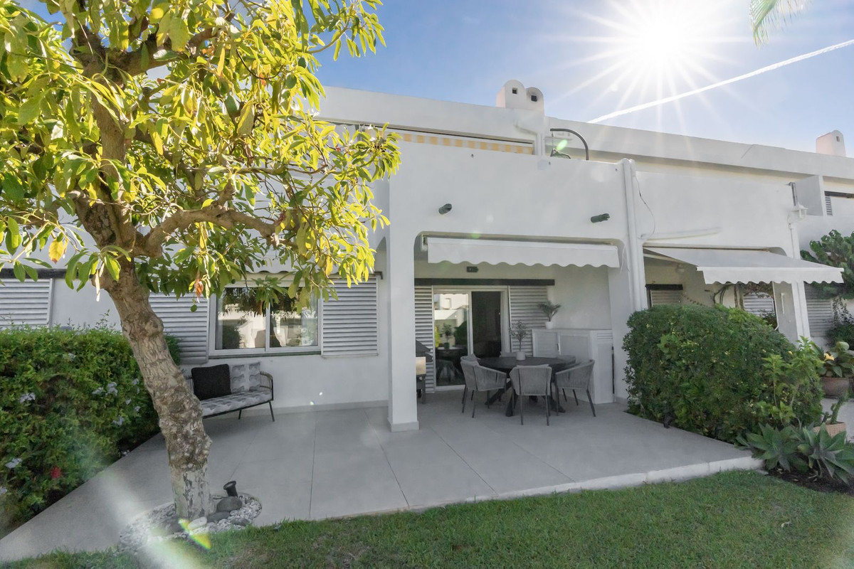 Appartement te koop in Nueva Andalucía | 3 slaapkamers H4857727