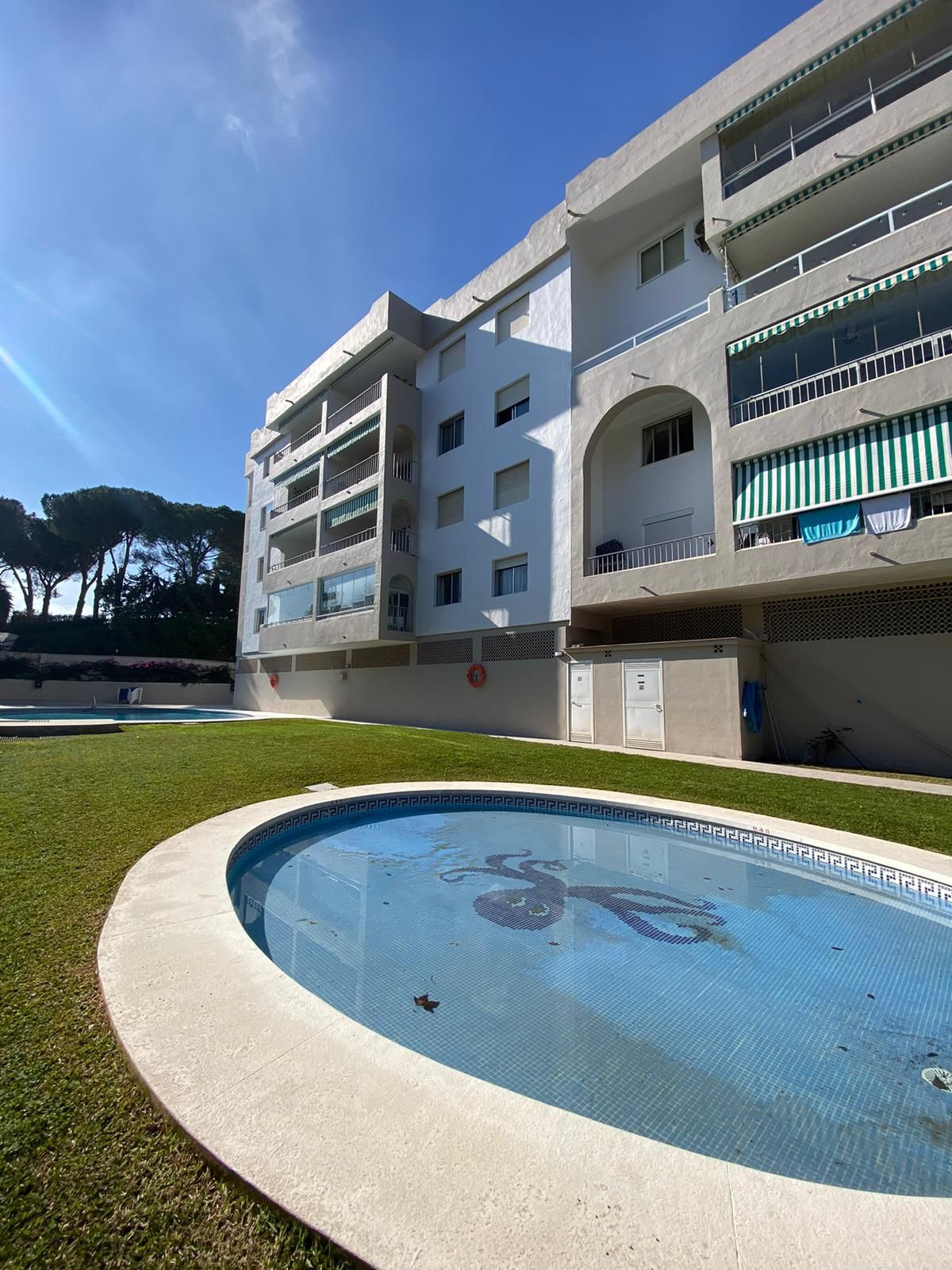 Appartement te koop in Nueva Andalucía | 3 slaapkamers H4879342