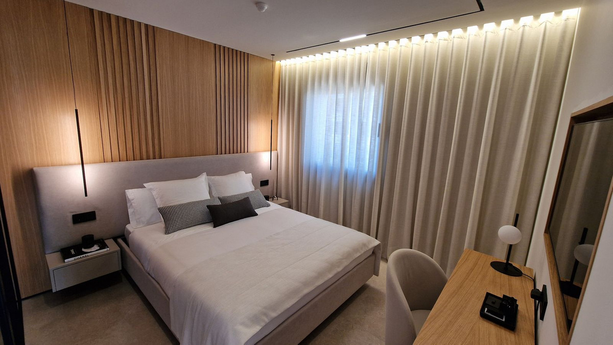 Tussenverdieping Appartement in Nueva Andalucía-7