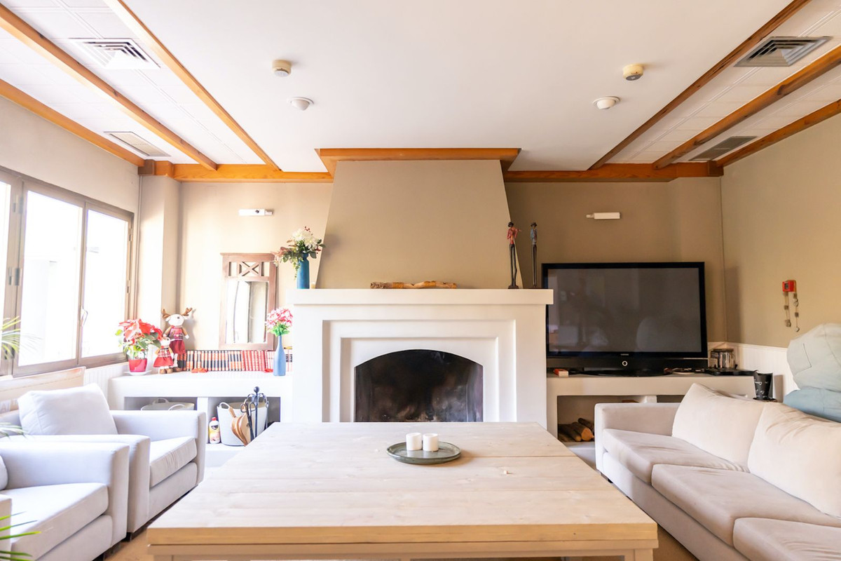 Property main view 33