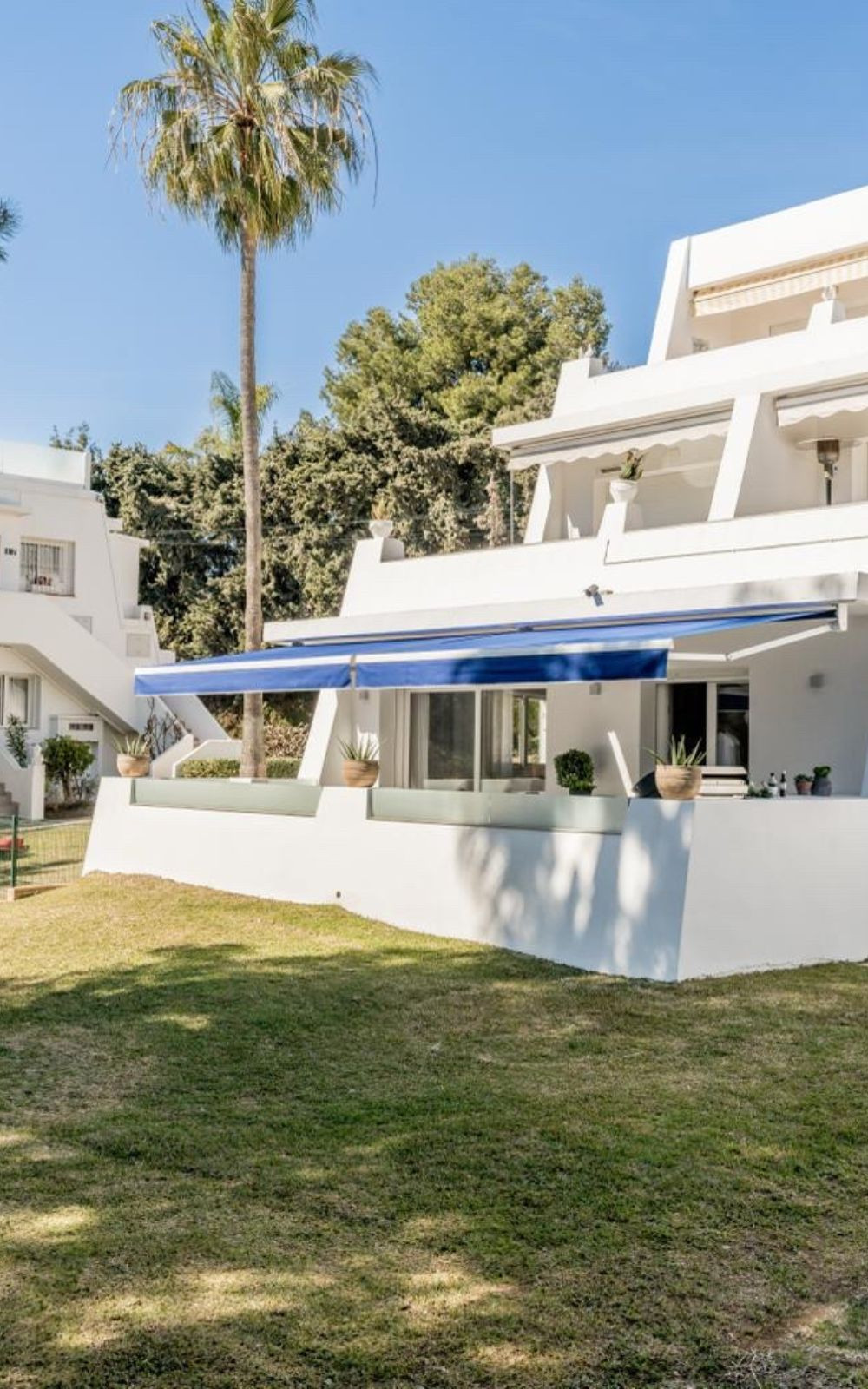 Appartement te koop in Nueva Andalucía | 4 slaapkamers H4942234