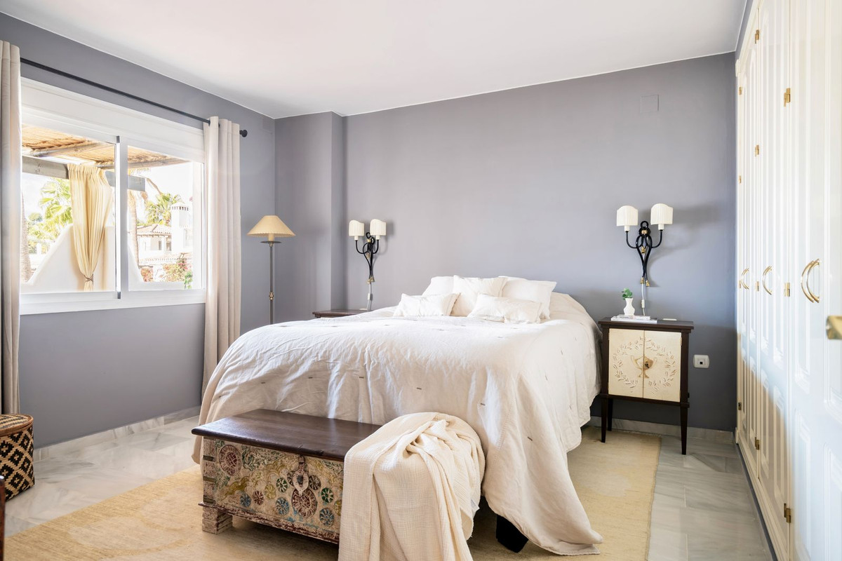 Appartement te koop in Nueva Andalucía | 2 slaapkamers H4951897
