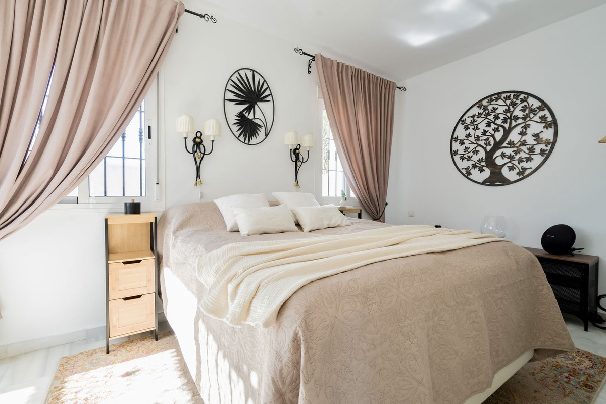 Appartement te koop in Nueva Andalucía | 2 slaapkamers H4951897