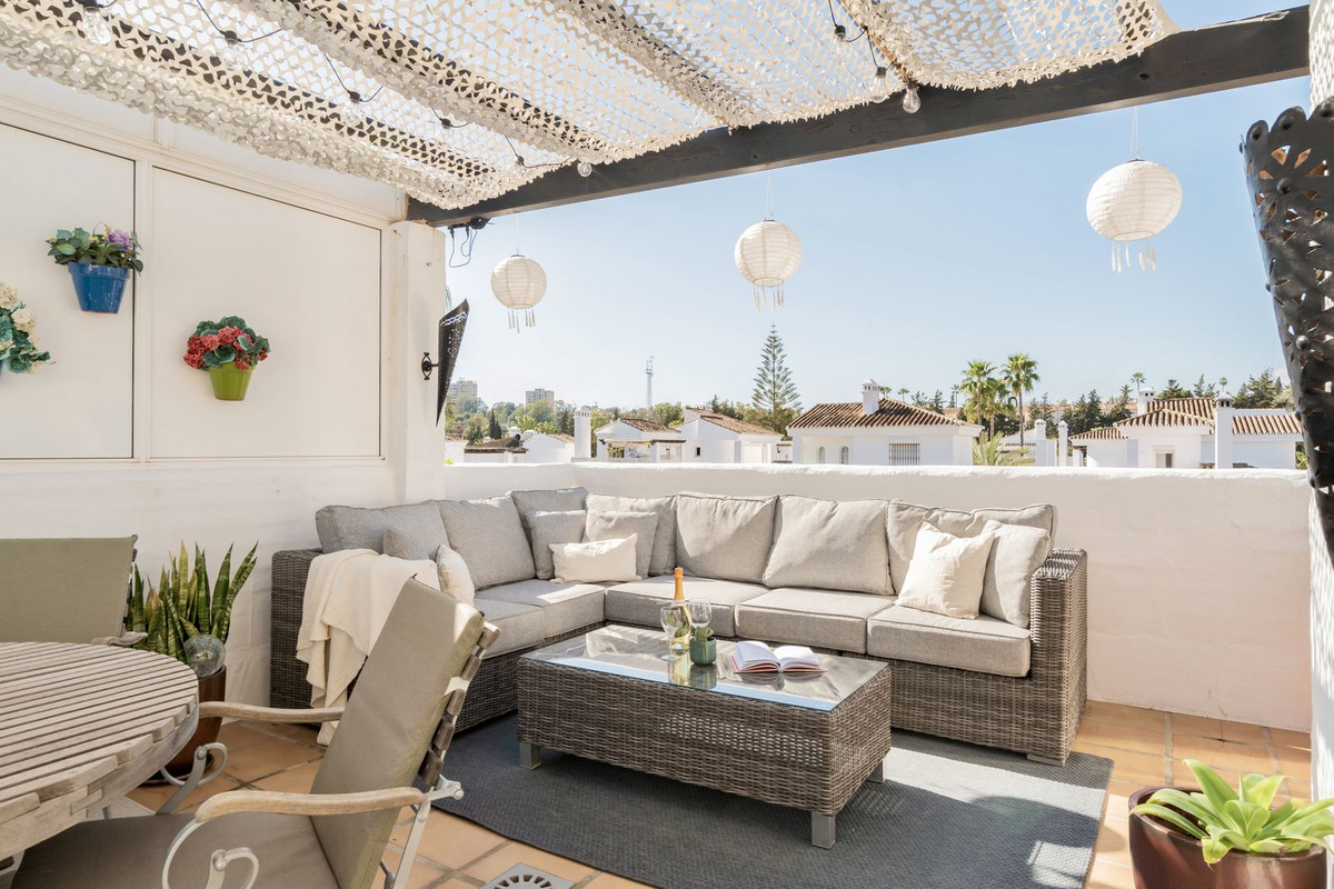 Appartement te koop in Nueva Andalucía | 2 slaapkamers H4951897