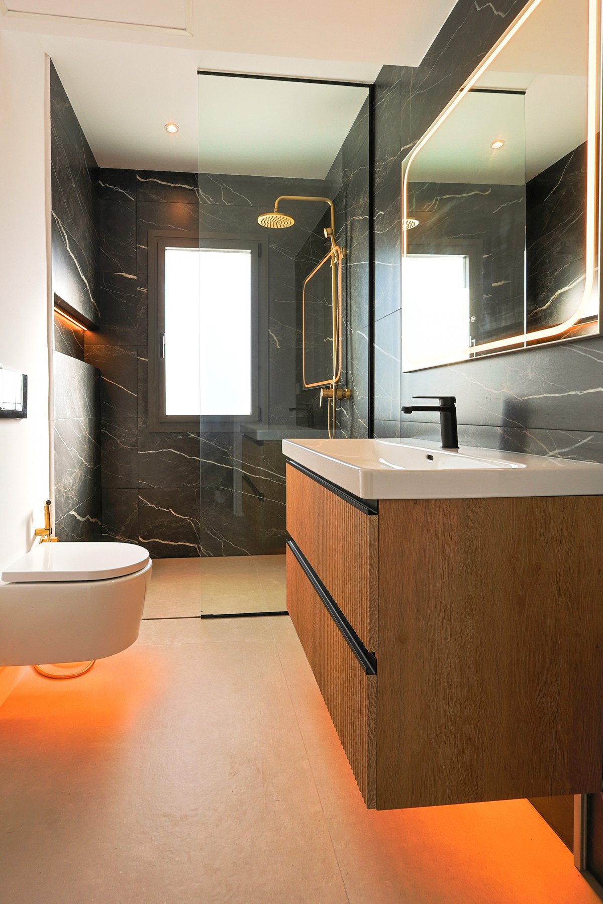 Appartement te koop in Nueva Andalucía | 2 slaapkamers H4954543