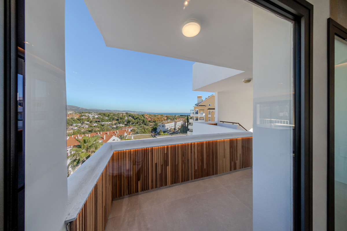 Appartement te koop in Nueva Andalucía | 2 slaapkamers H4954543