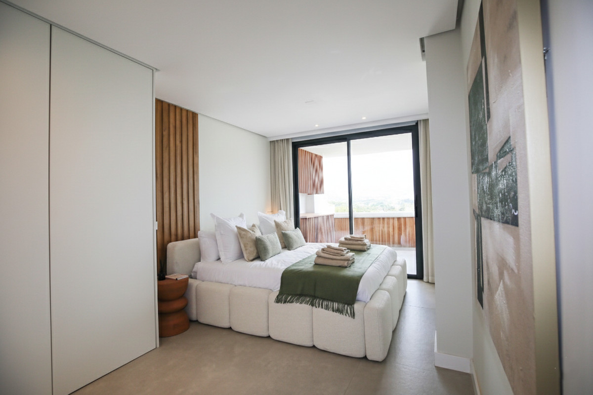 Appartement te koop in Nueva Andalucía | 2 slaapkamers H4954543