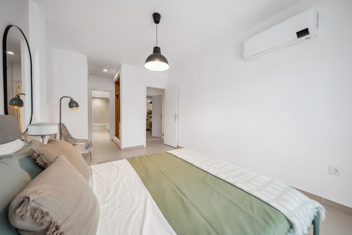 Appartement te koop in Nueva Andalucía | 2 slaapkamers H4956106