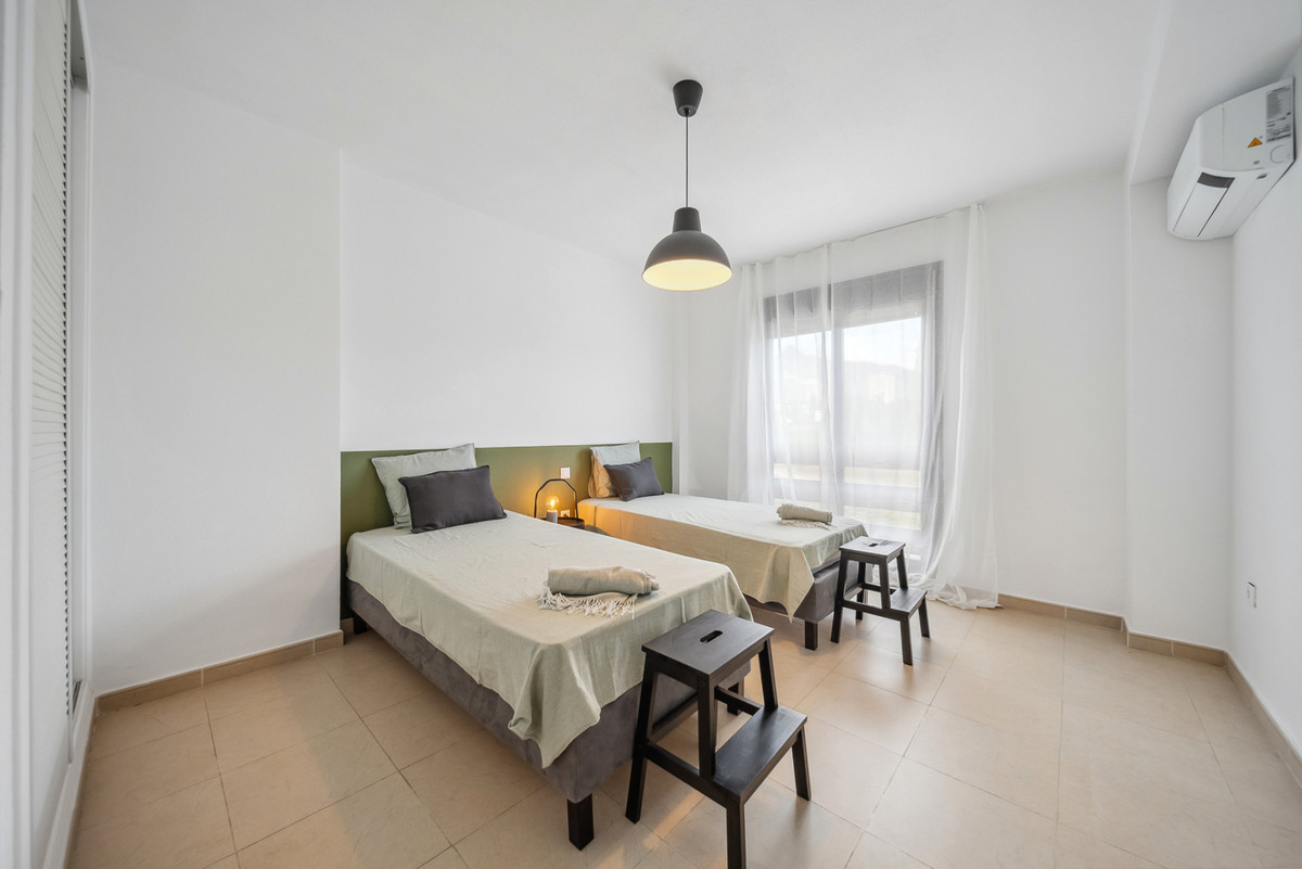 Appartement te koop in Nueva Andalucía | 2 slaapkamers H4956106
