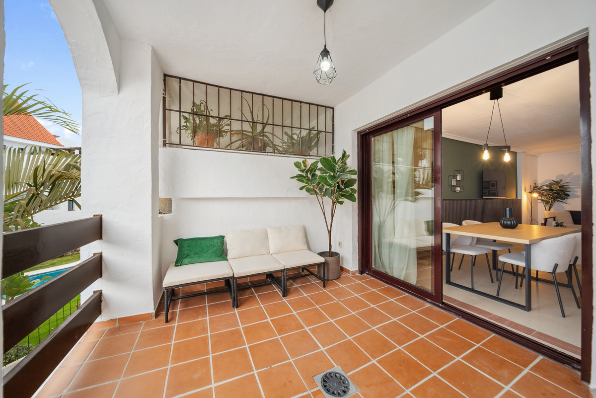 Appartement te koop in Nueva Andalucía | 2 slaapkamers H4956106