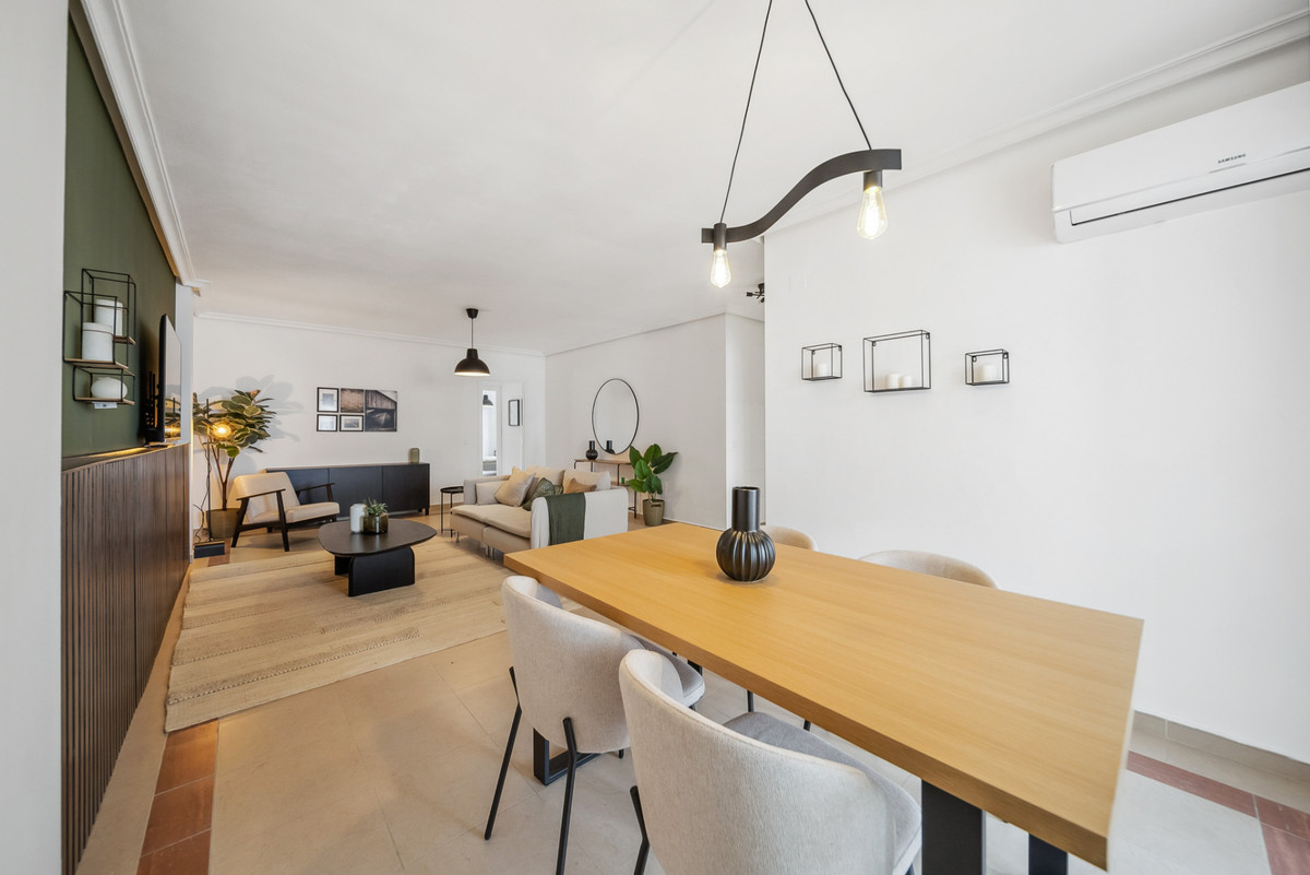 Appartement te koop in Nueva Andalucía | 2 slaapkamers H4956106