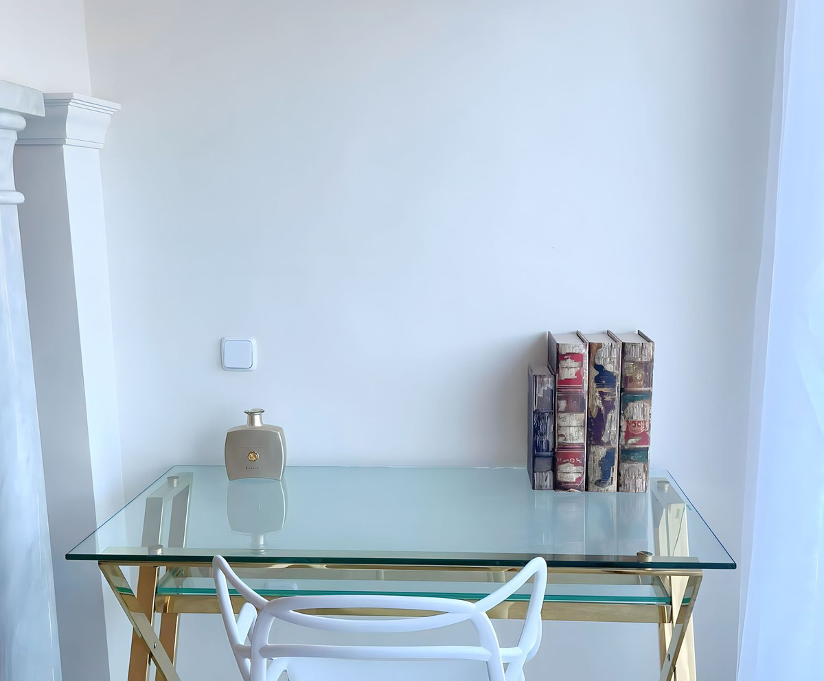 Appartement te koop in Nueva Andalucía | 2 slaapkamers H4994659