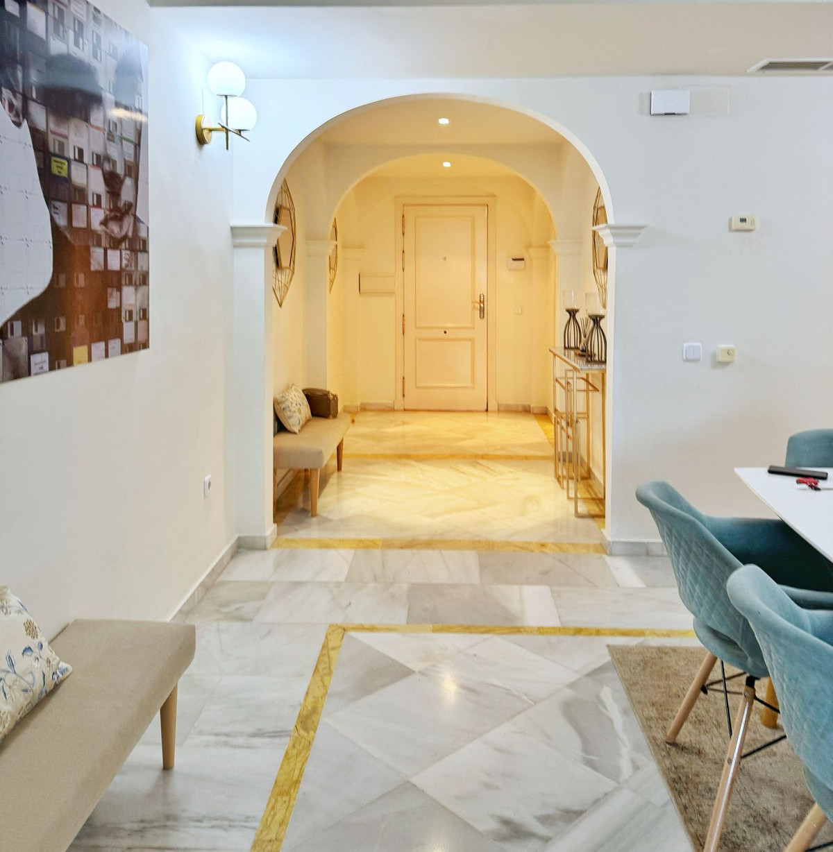 Appartement te koop in Nueva Andalucía | 2 slaapkamers H4994659