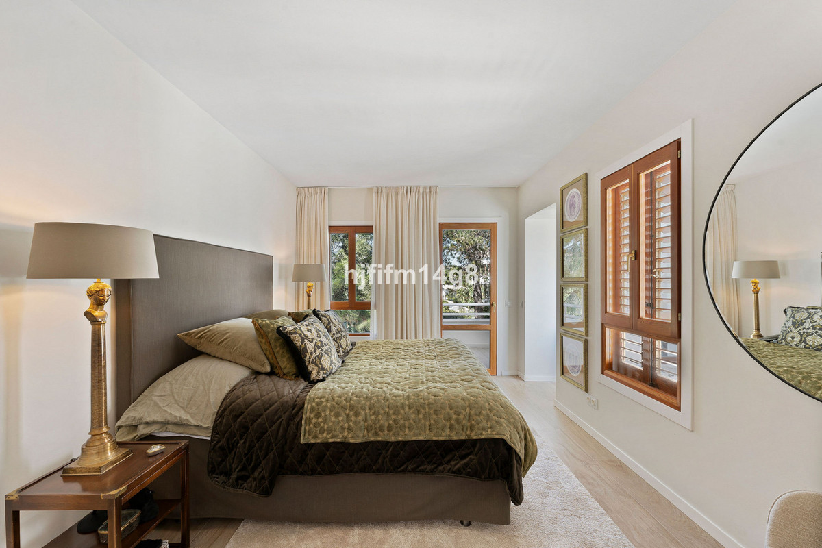 Appartement te koop in Nueva Andalucía | 4 slaapkamers H5005765