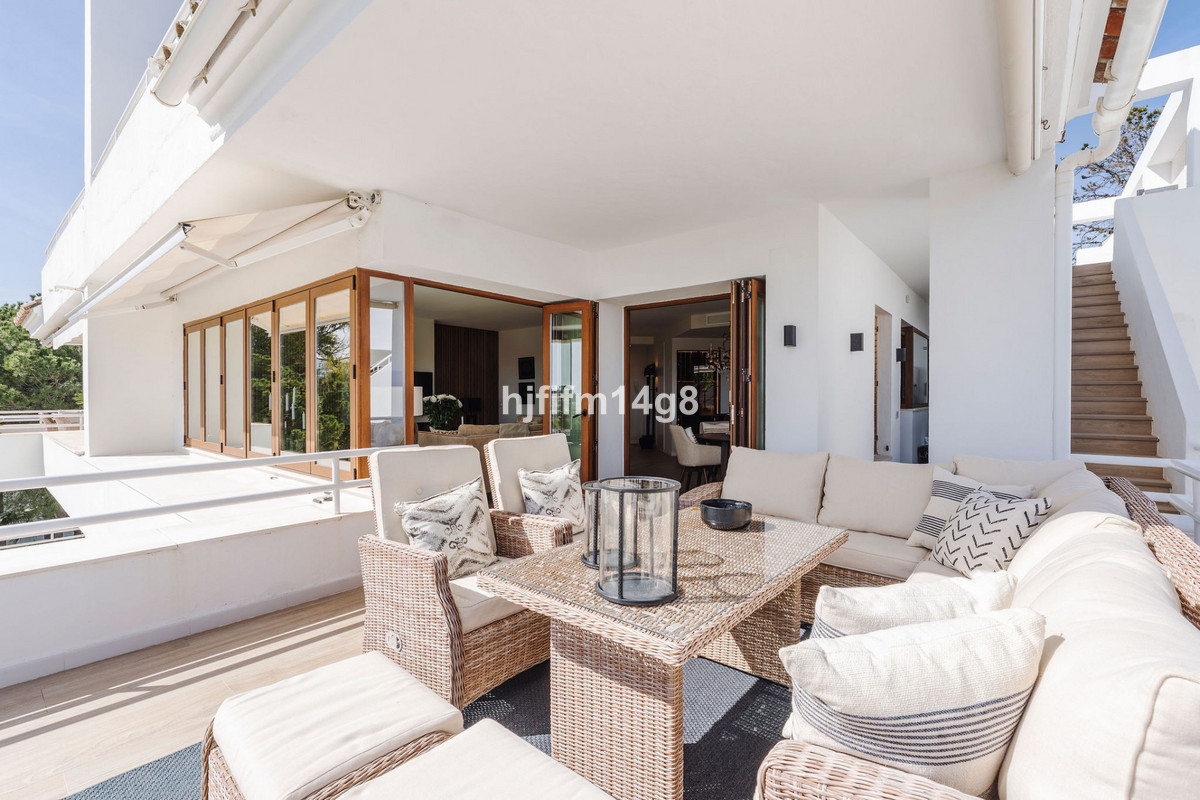 Appartement te koop in Nueva Andalucía | 4 slaapkamers H5005765