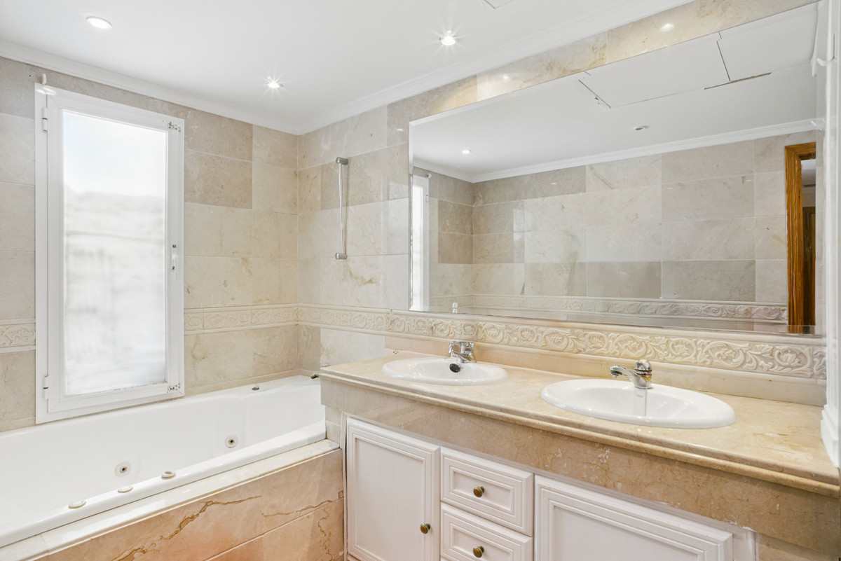 Property main view 16