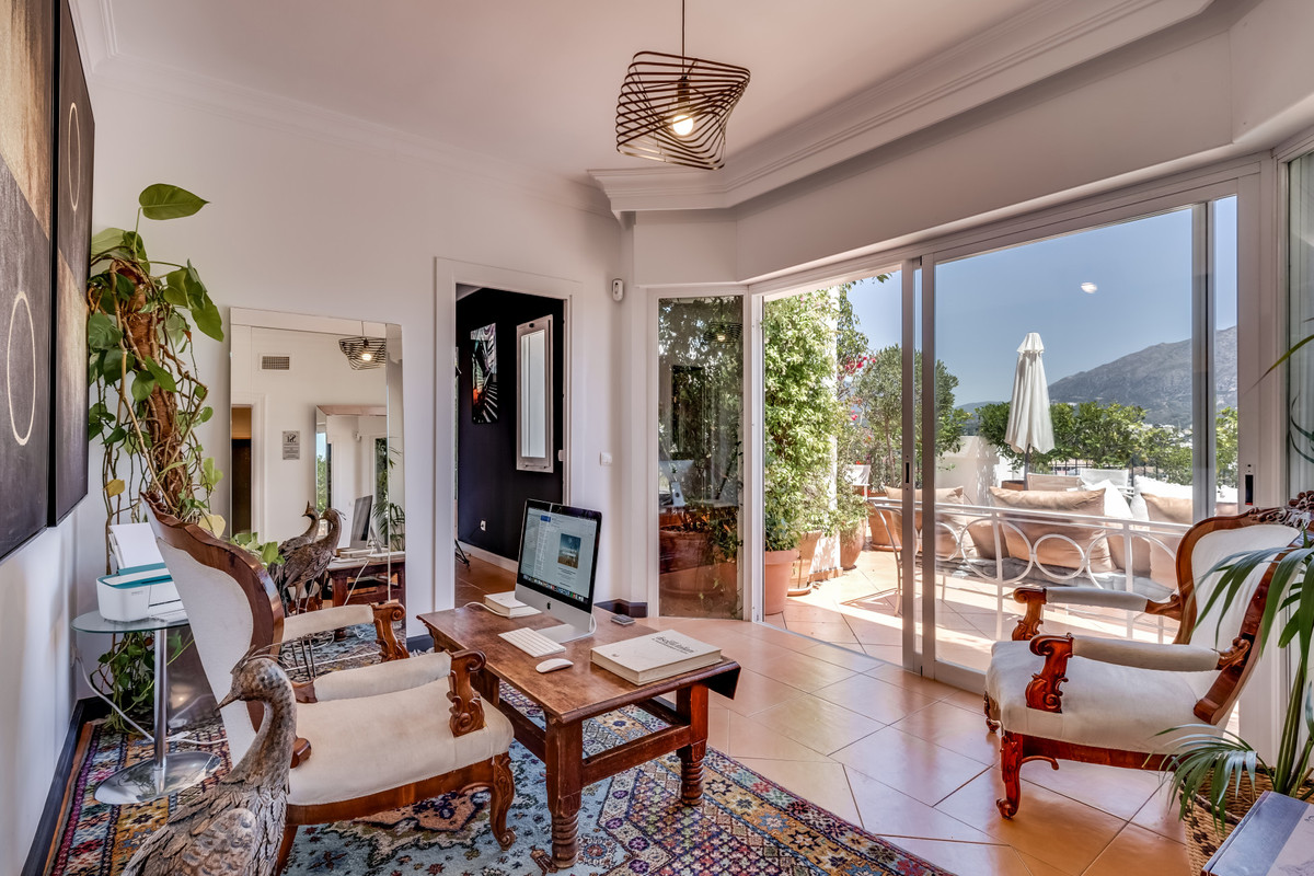 Appartement te koop in Nueva Andalucía | 6 slaapkamers H5015014