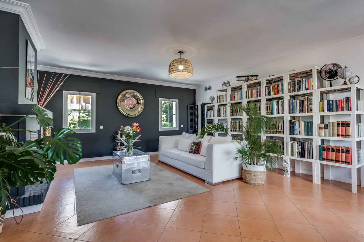 Appartement te koop in Nueva Andalucía | 6 slaapkamers H5015014