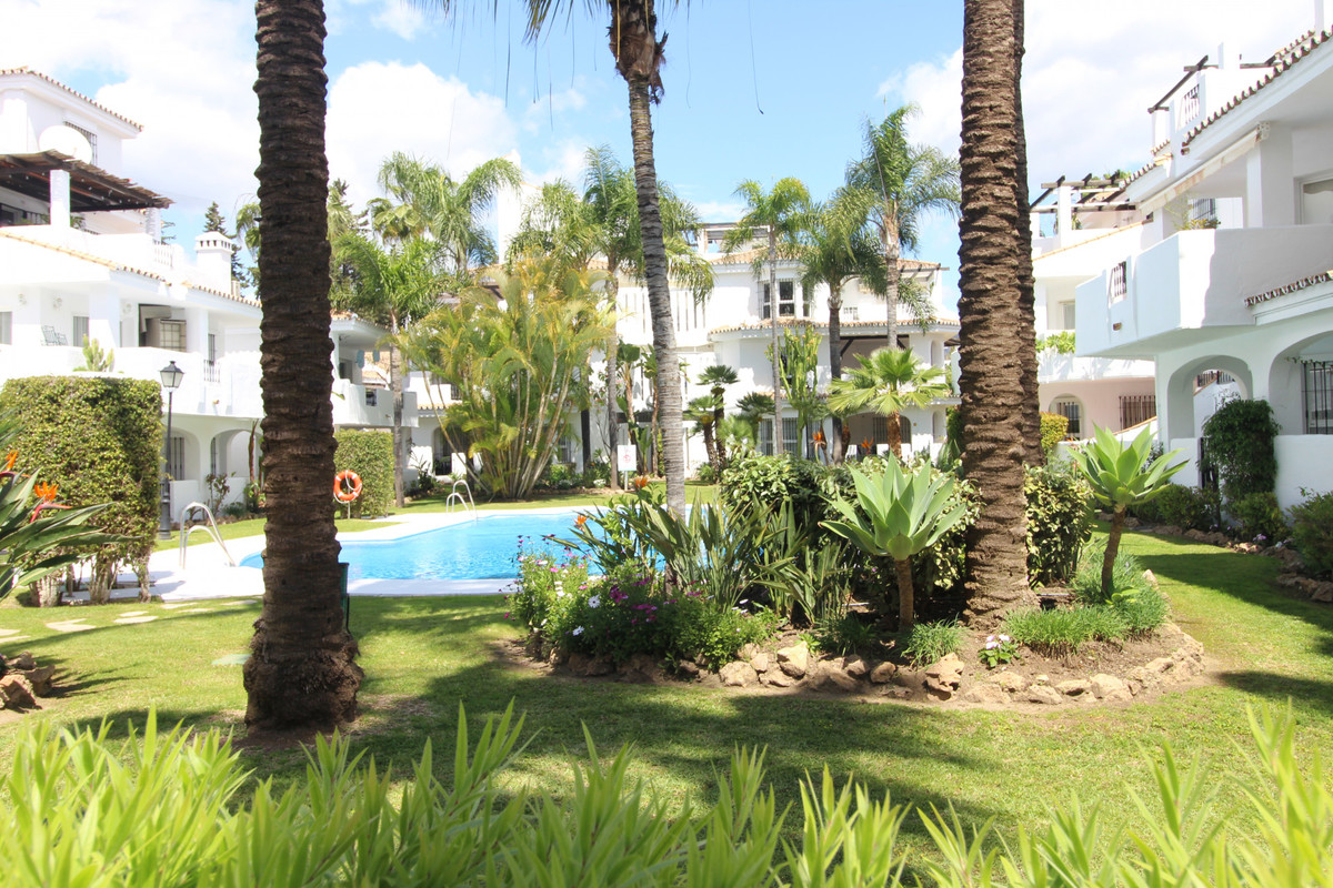 Appartement te koop in Nueva Andalucía | 1 slaapkamers H5018728