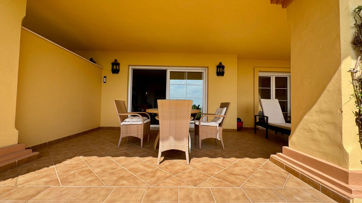 Begane grond appartement in Nueva Andalucía-8