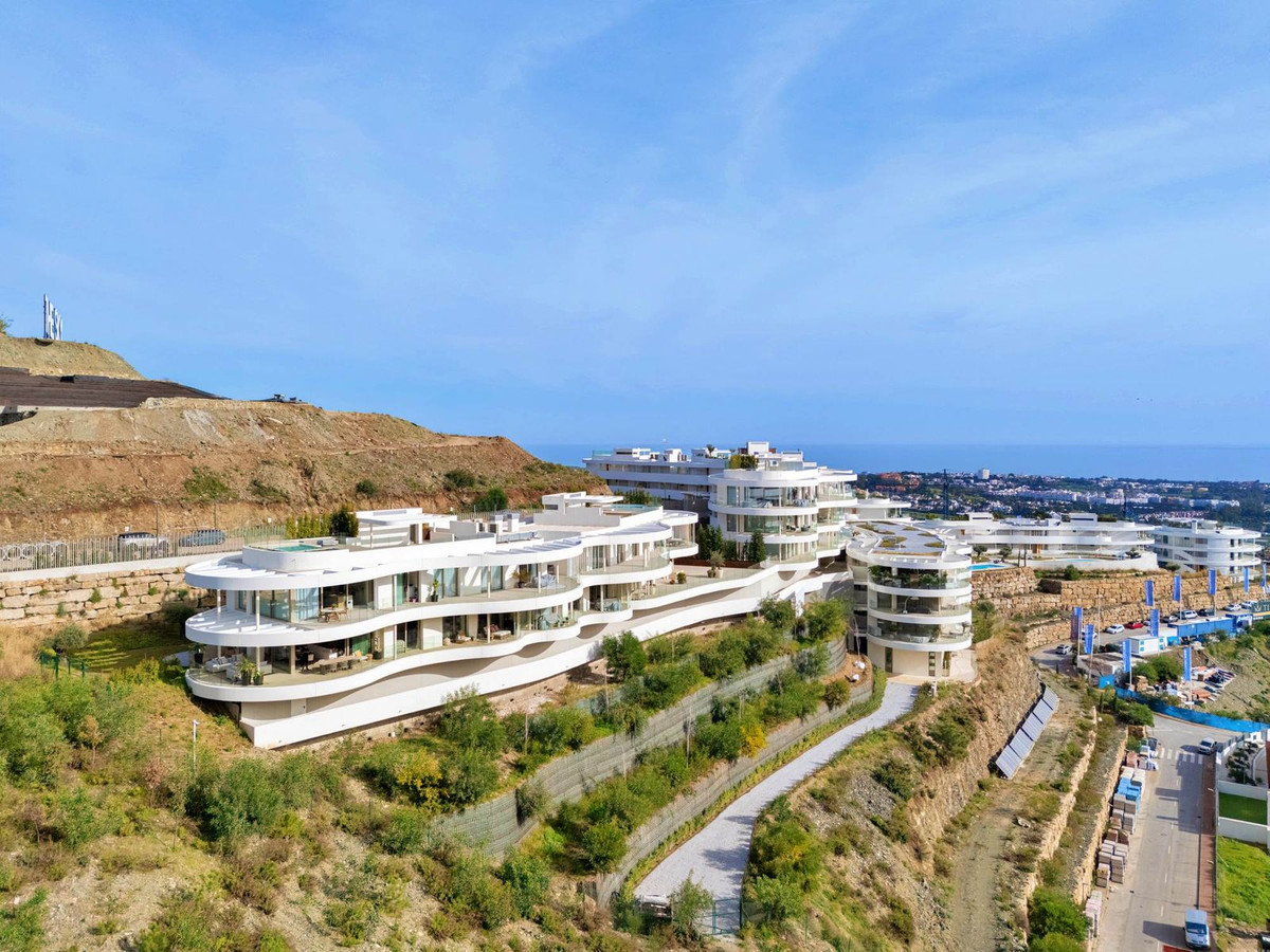Appartement te koop in Nueva Andalucía | 3 slaapkamers H5047528