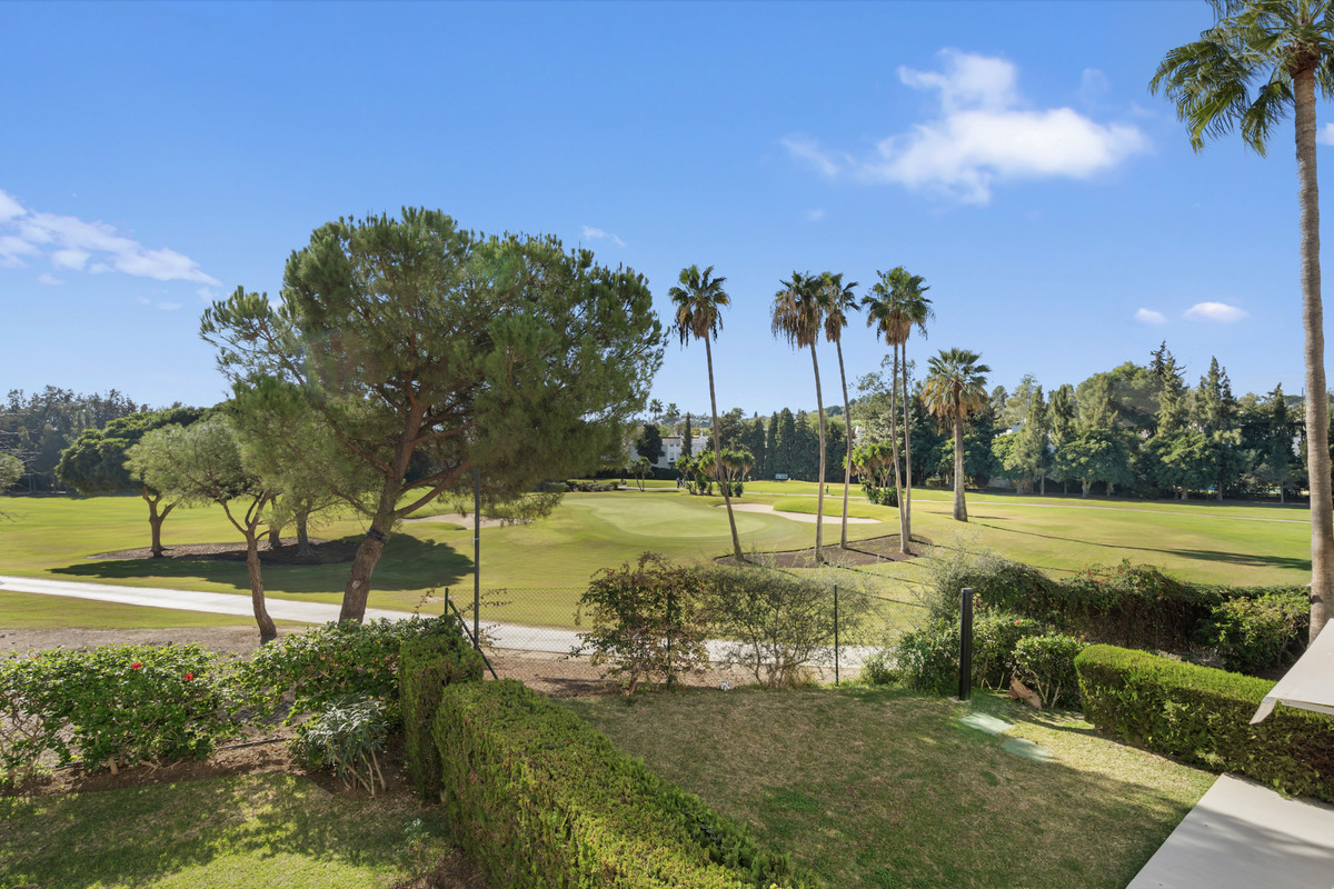 Appartement te koop in Nueva Andalucía | 3 slaapkamers H5051941