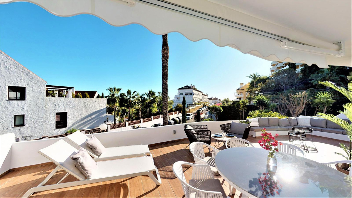 Appartement te koop in Nueva Andalucía | 3 slaapkamers H5055163
