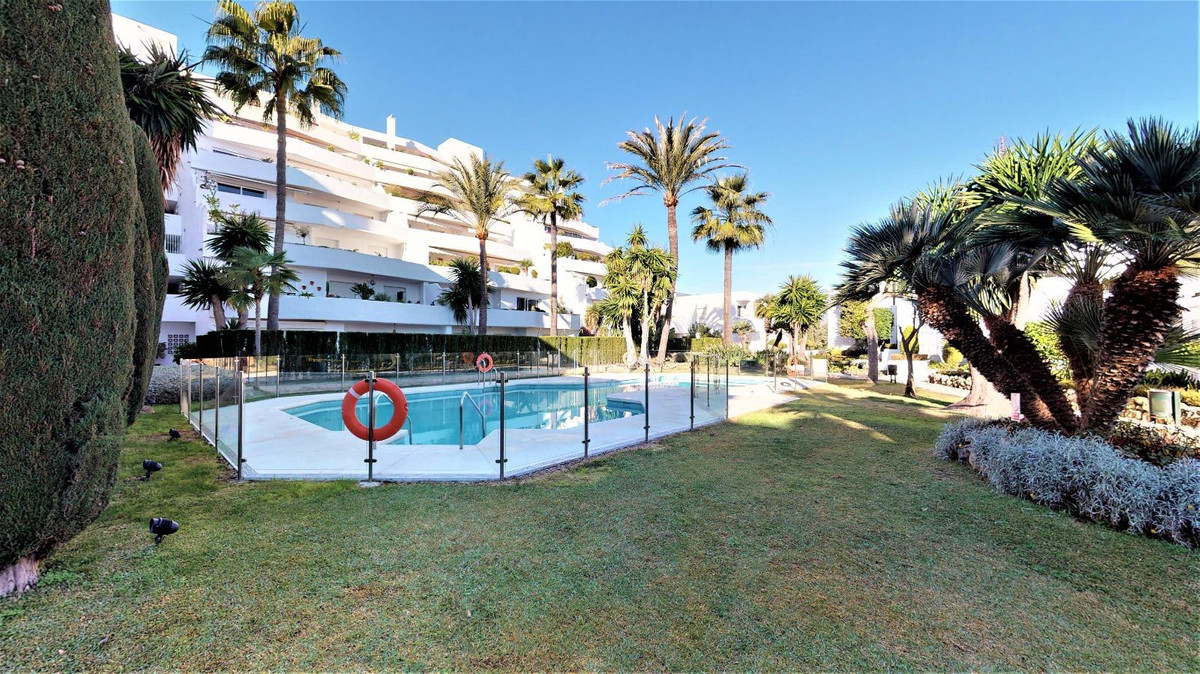Appartement te koop in Nueva Andalucía | 3 slaapkamers H5055163
