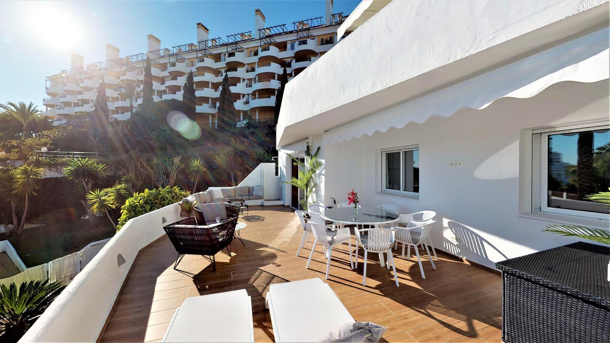 Appartement te koop in Nueva Andalucía | 3 slaapkamers H5055163