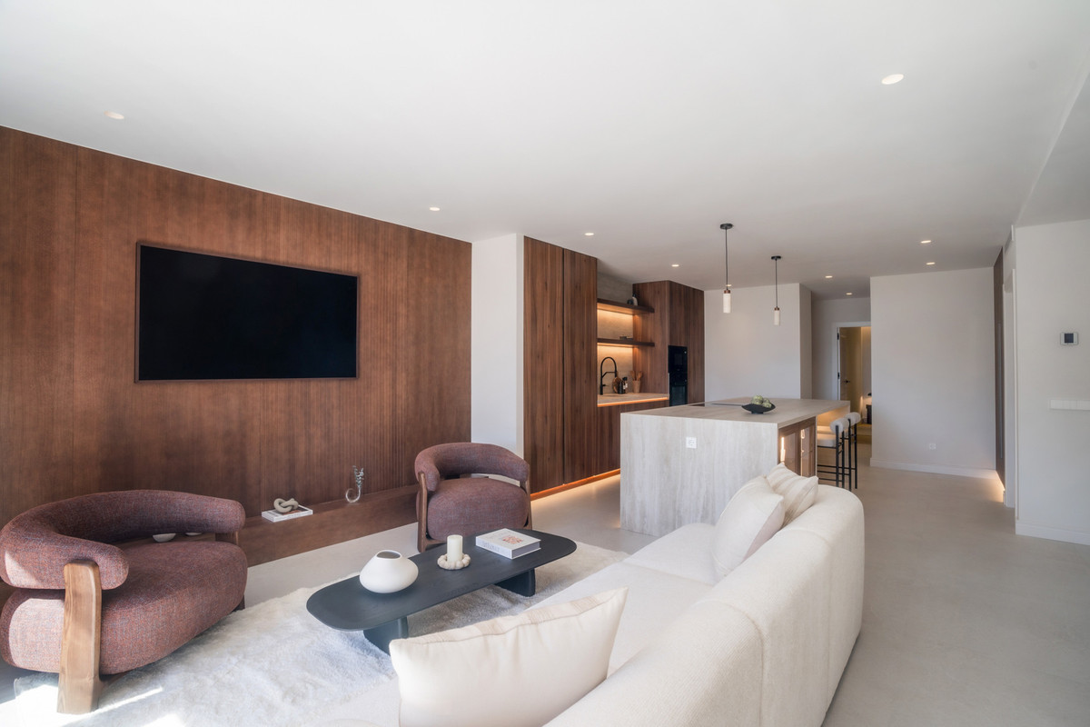 Appartement te koop in Nueva Andalucía | 4 slaapkamers H5056444