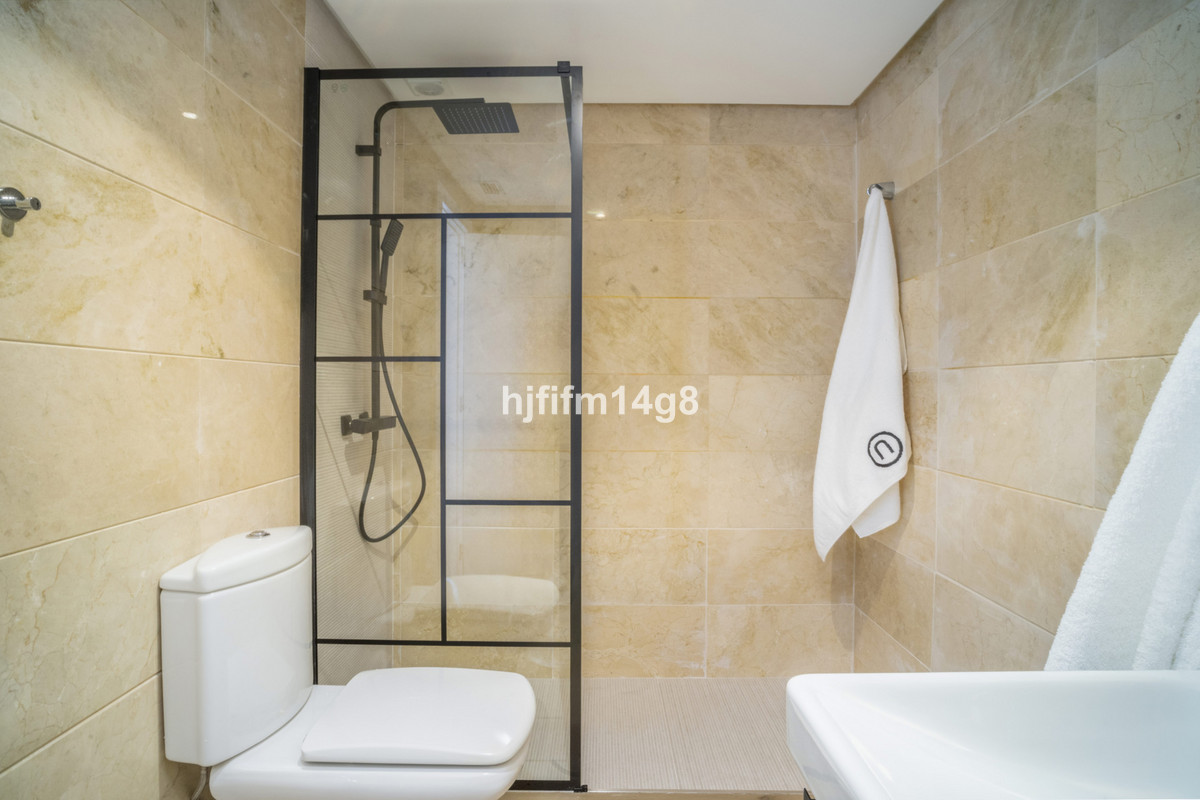 Appartement te koop in Nueva Andalucía | 2 slaapkamers H5057896