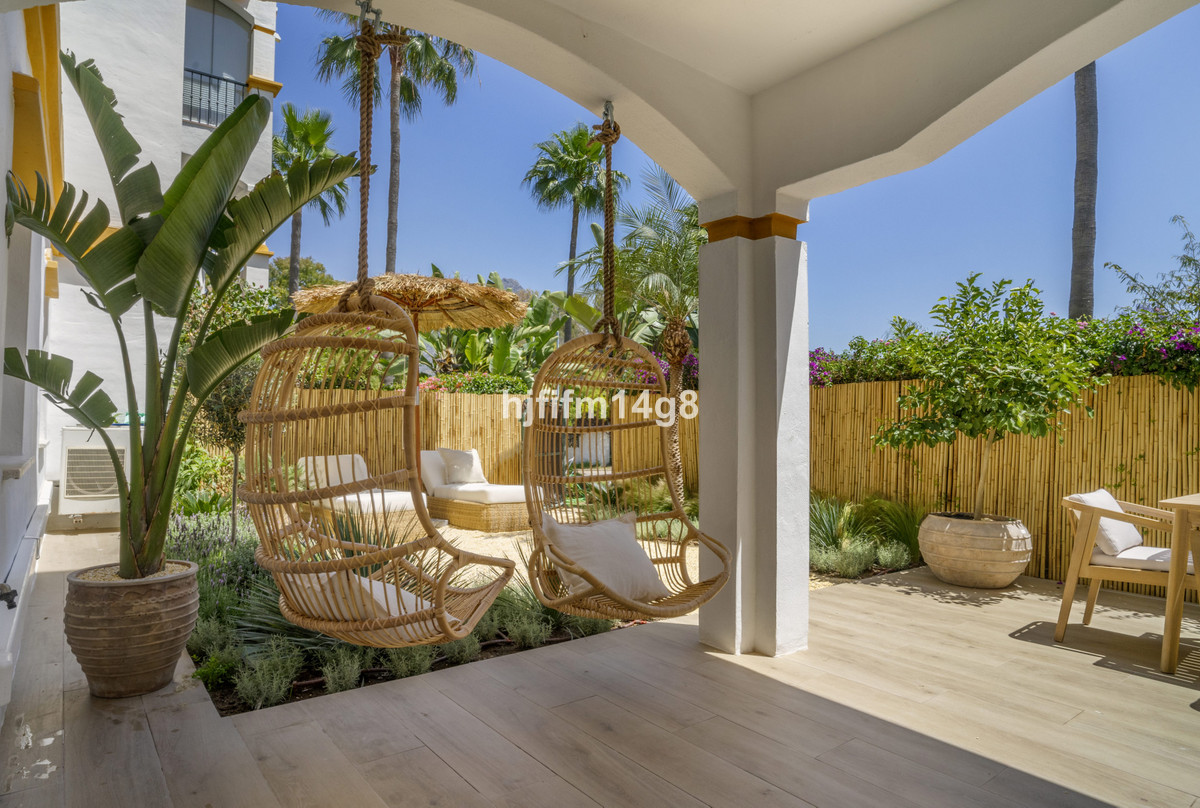 Appartement te koop in Nueva Andalucía | 2 slaapkamers H5057896