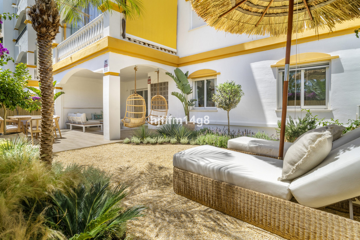 Appartement te koop in Nueva Andalucía | 2 slaapkamers H5057896
