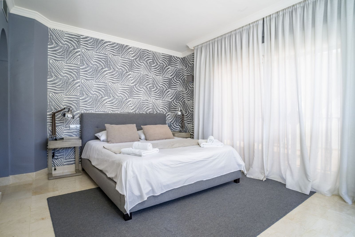 Appartement te koop in Nueva Andalucía | 2 slaapkamers H5061667