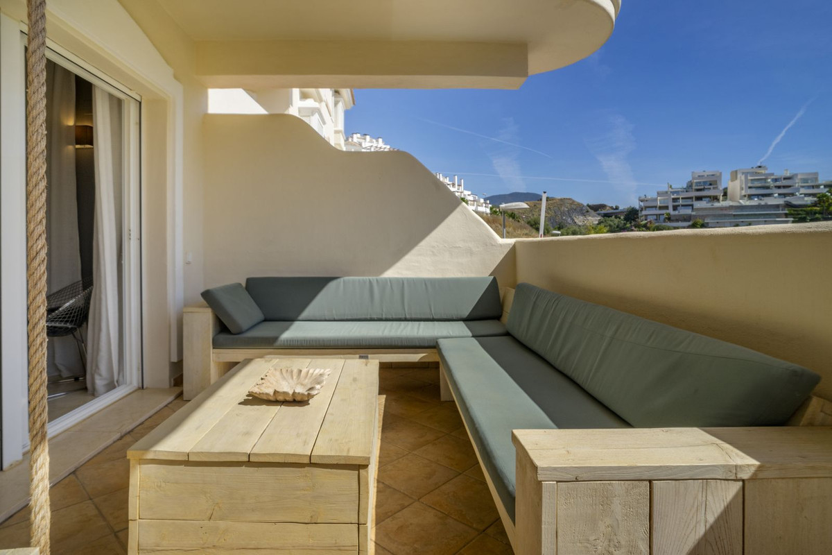 Appartement te koop in Nueva Andalucía | 2 slaapkamers H5061667