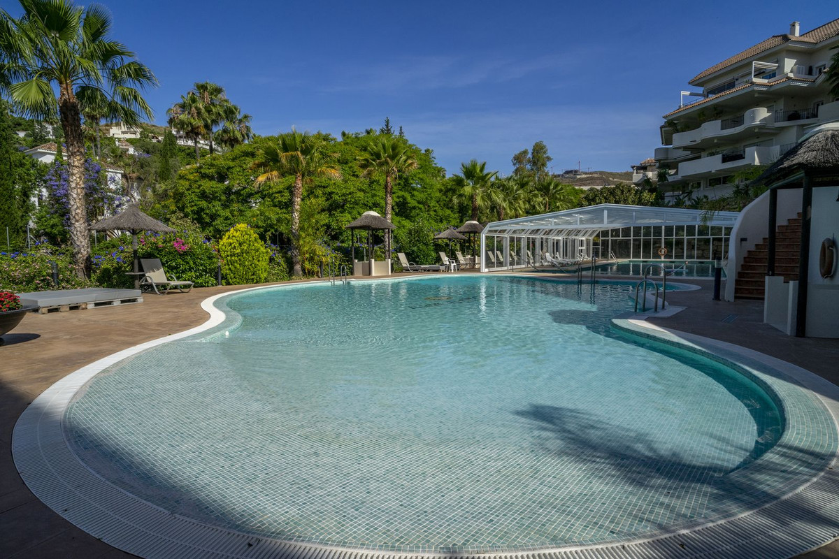 Appartement te koop in Nueva Andalucía | 2 slaapkamers H5061667