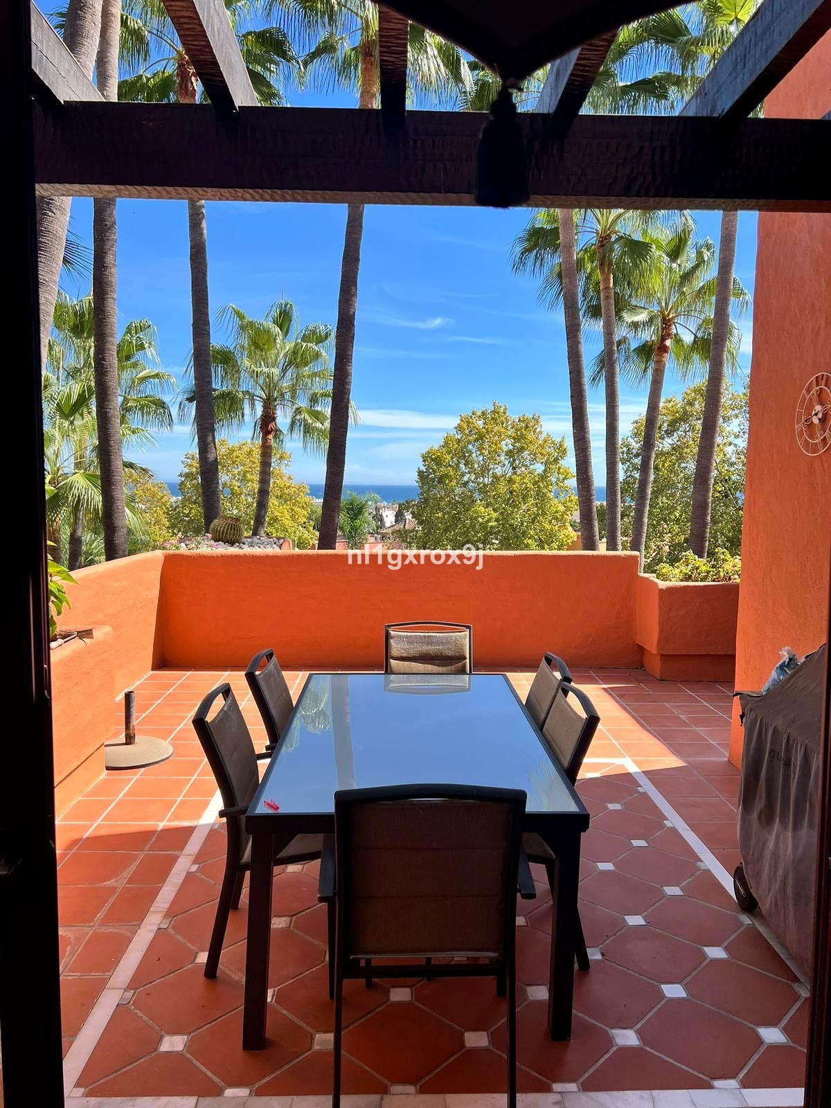 Appartement te koop in Nueva Andalucía | 3 slaapkamers H5061892
